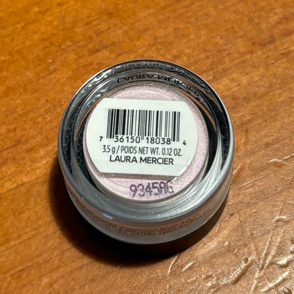 Laura Mercier Illuminating Eye Cream - Picture 6 of 7